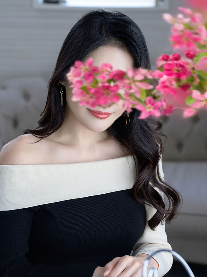 小峰ゆりのプロフィール一般写真