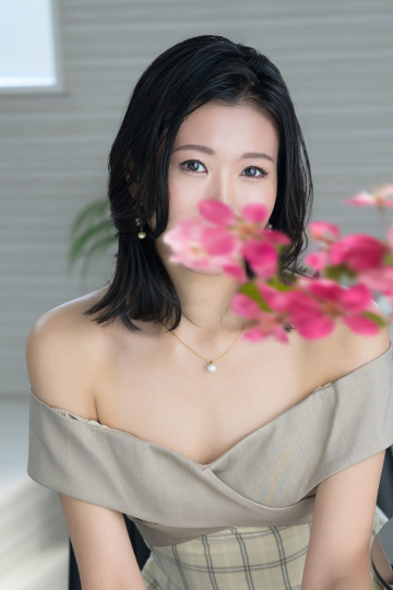 会員菜々穂サムネイル