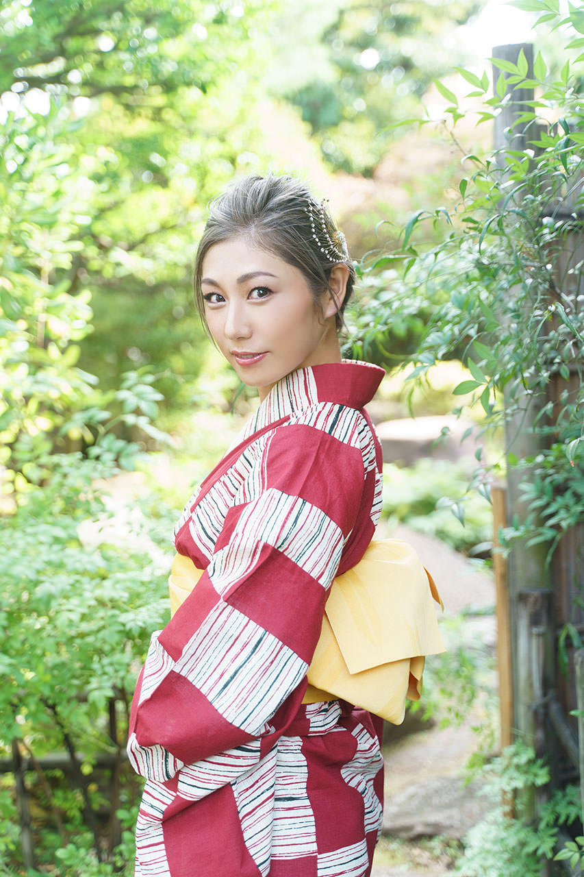 水越まいのプロフィール一般写真