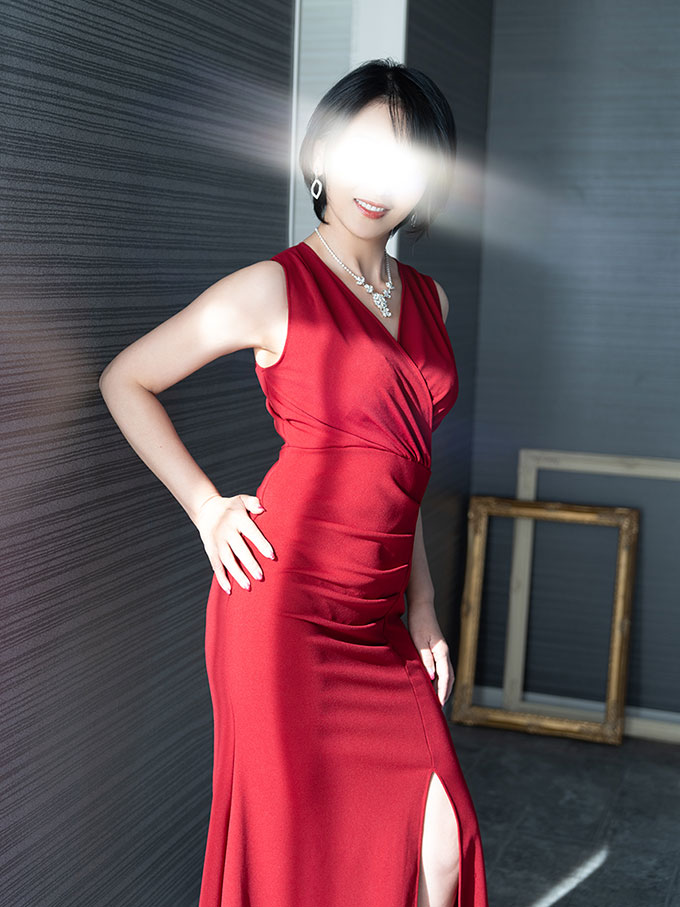 志摩かおるのプロフィール一般写真